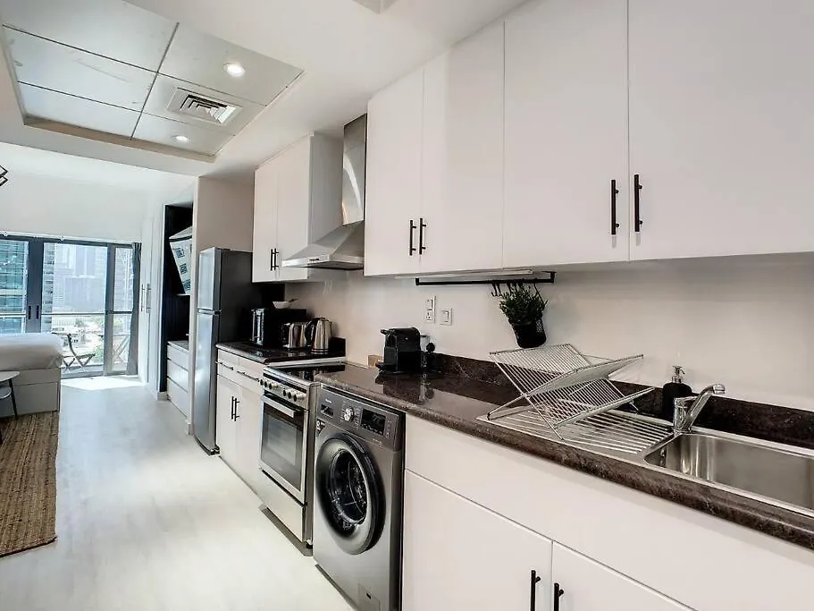 Luxury Modern Studio In Jlt With Amazing View & Rooftop Pool - Sleeps 3 Dubai 0*,