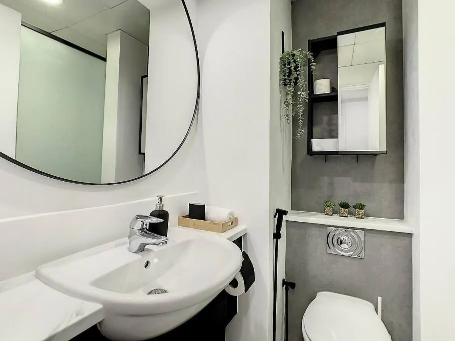 Luxury Modern Studio In Jlt With Amazing View & Rooftop Pool - Sleeps 3 Dubai 0*,